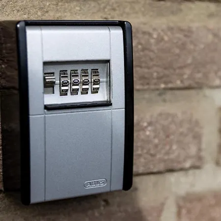 Mit Vier Einzelboxspringbetten - Netflix Apartment Goch