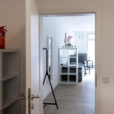 Mit Vier Einzelboxspringbetten - Netflix * גוך