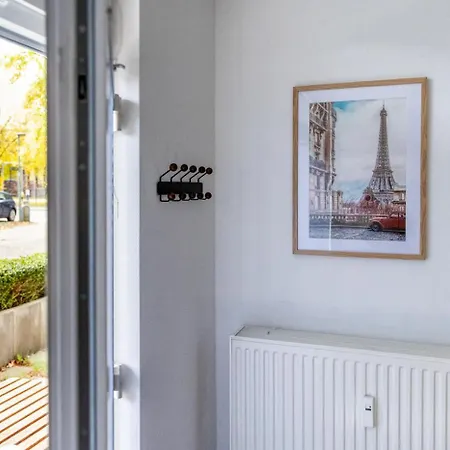 Mit Vier Einzelboxspringbetten - Netflix * Goch