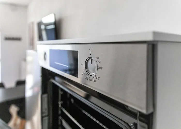 Mit Vier Einzelboxspringbetten - Netflix 公寓 戈赫