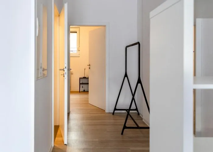 Mit Vier Einzelboxspringbetten - Netflix 公寓 戈赫